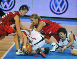 642945_sport-basketbal-japonsko-cesko-bortelova-vecerova